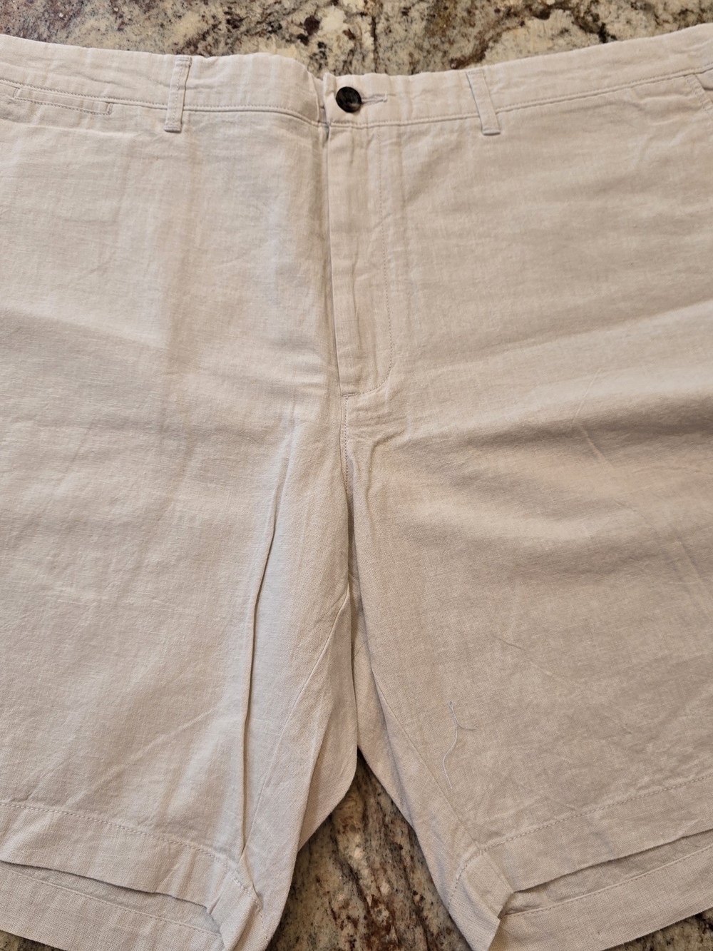 Men's Lightweight Cream Linen Blend Shorts NWT